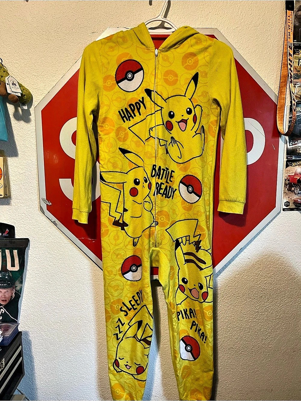 Pokémon Pikachu Battle Ready One-Piece Pajamas Pikachu One-Piece Pajamas Size
